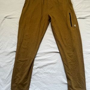 Vuori Sunday Performance Jogger - Medium - Tobacco Heather
